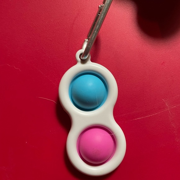 Dimple fidget - Picture 1 of 1